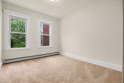 9547 115th Street, Richmond Hill, NY 11419 - Photo 15