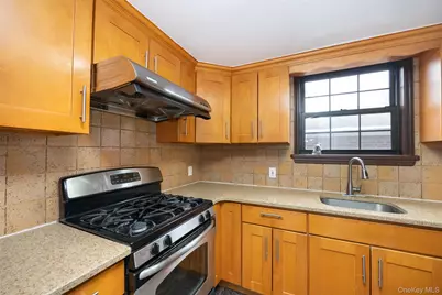 6339 136th Street #2, Flushing, NY 11367 - Photo 3