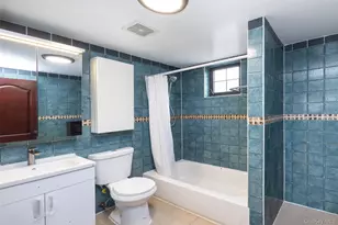 63-39 136th St, Flushing, NY 11367 - Photo 7