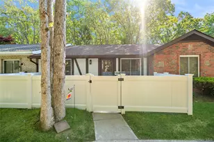 128 Birchwood Rd, Medford, NY 11763 - Photo 3