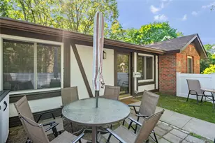 128 Birchwood Rd, Medford, NY 11763 - Photo 19