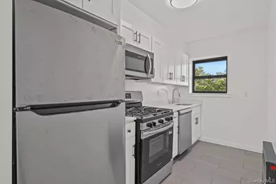 671 Bronx River Road #6C, Yonkers, NY 10704 - Photo 11