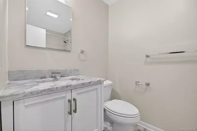 205 Soundview Avenue, White Plains, NY 10606 - Photo 21