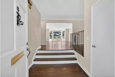 205 Soundview Avenue, White Plains, NY 10606 - Photo 5