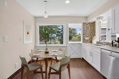 205 Soundview Avenue, White Plains, NY 10606 - Photo 15