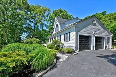 202 Fairway Drive, Wading River, NY 11792 - Photo 7