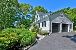 202 Fairway Dr, Wading River, NY 11792 - Photo 7