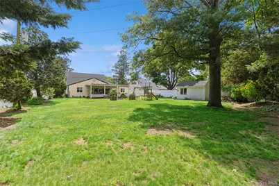 83 Brittle Lane, Hicksville, NY 11801 - Photo 21