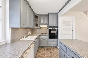 32-19 201st St, Bayside, NY 11361 - Photo 17