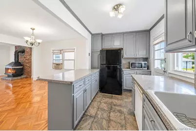 32-19 201st Street, Bayside, NY 11361 - Photo 15
