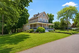 11 Gilbert St, Northport, NY 11768 - Photo 3