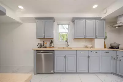 154 Bell Road, Scarsdale, NY 10583 - Photo 13