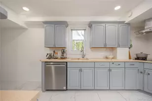 154 Bell Rd, Scarsdale, NY 10583 - Photo 13