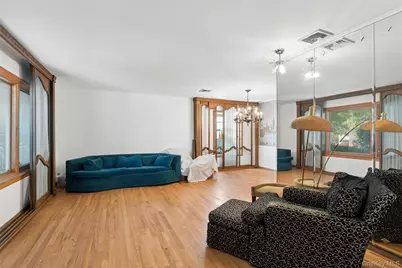 15142 24th Avenue, Whitestone, NY 11357 - Photo 3