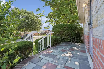 15142 24th Avenue, Whitestone, NY 11357 - Photo 19