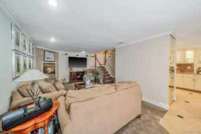 419 Clubhouse Court, Coram, NY 11727 - Photo 7