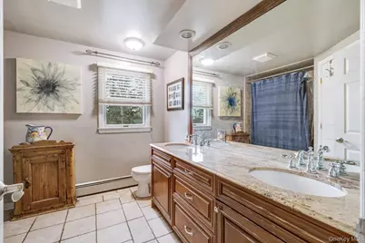 6 Strawberry Hill Lane, West Nyack, NY 10994 - Photo 11