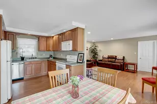 32 Strathmore Village Dr, South Setauket, NY 11720 - Photo 13