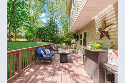 2 Seaview Ledge, Shoreham, NY 11786 - Photo 29