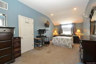 19 Viceroy Pl, Port Jefferson Station, NY 11776 - Photo 11