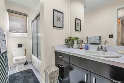 18 Ron Court, Commack, NY 11725 - Photo 17