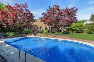 18 Ron Ct, Commack, NY 11725 - Photo 33