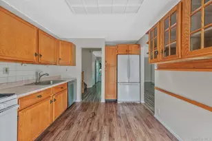 41 Brand Dr, Huntington, NY 11743 - Photo 11