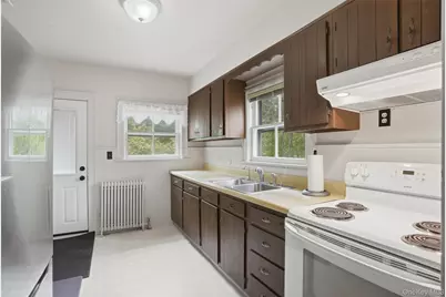 658 Route 216, Poughquag, NY 12570 - Photo 7