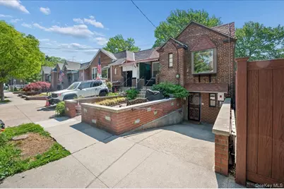 1210 Lakewood Place, Bronx, NY 10461 - Photo 3