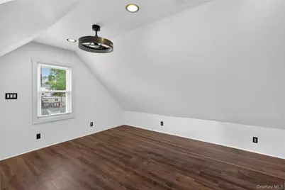117 Greenvale Avenue, Yonkers, NY 10703 - Photo 37