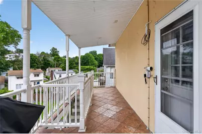 117 Greenvale Avenue, Yonkers, NY 10703 - Photo 17