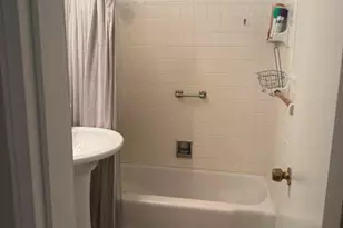 175 Archer St, Freeport, NY 11520 - Photo 9