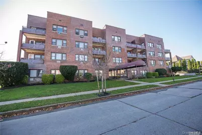 175 Archer Street #2E, Freeport, NY 11520 - Photo 21