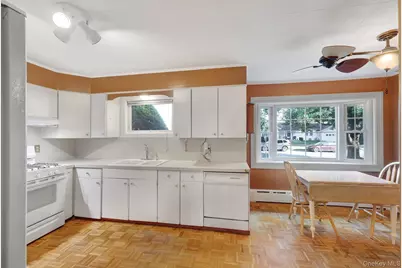 36 Finger Street, Saugerties, NY 12477 - Photo 5