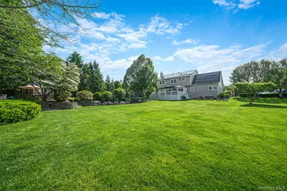 19 Sweetgum Lane, Miller Place, NY 11764 - Photo 7