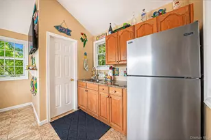 19 Sweetgum Ln, Miller Place, NY 11764 - Photo 17