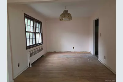 7 Michael Place, Nesconset, NY 11767 - Photo 5