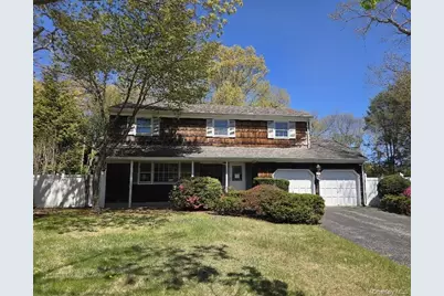 7 Michael Place, Nesconset, NY 11767 - Photo 1