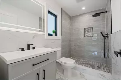 845 Islip Avenue, Central Islip, NY 11722 - Photo 35