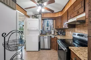45 Dogwood Rd, West Islip, NY 11795 - Photo 11