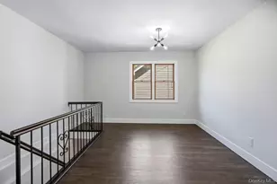 165 Livingston Ave, Babylon, NY 11702 - Photo 15