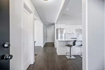 165 Livingston Avenue, Babylon, NY 11702 - Photo 5