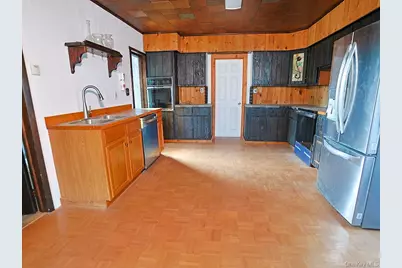 378 Broadway #1, Ulster Park, NY 12487 - Photo 11