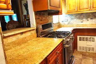 400 Cozine Ave, Brooklyn, NY 11207 - Photo 3