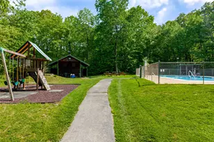 603 Fox Run Ln, Carmel, NY 10512 - Photo 29