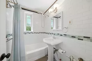 2080 Barnes Ave Barnes Ave, Bronx, NY 10462 - Photo 13