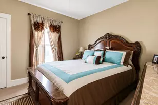 33 Manitou Ave, Poughkeepsie, NY 12601 - Photo 13