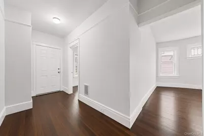 33 Manitou Avenue, Poughkeepsie, NY 12601 - Photo 3