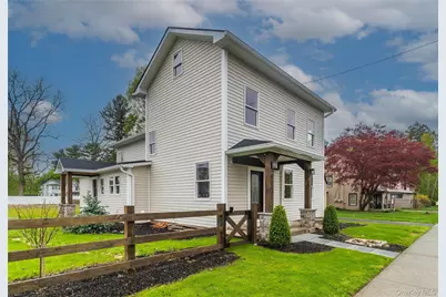 4407 Albany Post Road, Hyde Park, NY 12538 - Photo 3
