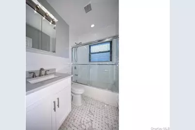 666 Fulton Street #666-1A, Farmingdale, NY 11735 - Photo 7
